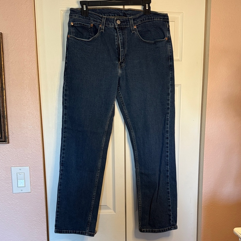 Levi’s Dark Wash  Men's 559 Straight Leg Jeans